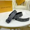 M9043N-057　ルイヴィトン LOUISVUITTON 2020年最新入荷 サンチュール LVイニシャル 40MM リバーシブル ベルト レザー