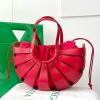 BOV651577RD-aj　ボッテガヴェネタ BOTTEGAVENETA 2021年最新入荷 ザ シェル カットアウトショルダーバッグ トートバッグ ハンドバッグ フレンチカーフ