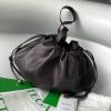 BOV651811SZ-aj　ボッテガヴェネタ BOTTEGAVENETA 2021年最新入荷 ザ バルブショルダーバッグ ドローストリングバッグ ナッパーレザー
