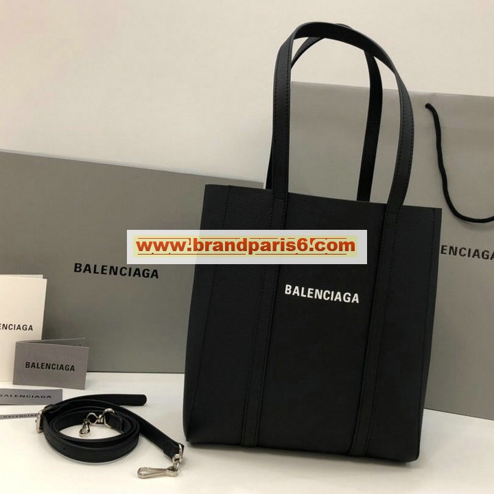 BA551810K-GH　バレンシアガ BALENCIAGA 2021年最新入荷 EVERYDAY XS トートバッグ ハンドバッグ 2way ショルダーバッグ レディースかばん カーフレザー