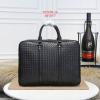 BOV23226-025　ボッテガヴェネタ BOTTEGAVENETA 2021年最新入荷 ブリーフケース トートバッグ 斜め掛け ショルダーバッグ クロスボディバッグ メンズかばん カーフレザー