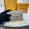 M64577H-057　ルイヴィトン LOUISVUITTON 2021年最新入荷 ポルトフォイユ ヴィクトリーヌ 三つ折り短財布 小銭入れ付き モノグラムアンプラント