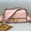 FD0135QF-CL　フェンディ FENDI 2021年最新入荷 バゲットバッグ 斜め掛け ショルダーバッグ トートバッグ ハンドバッグ クロスボディ レディースかばん 