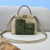 FD2113sJPH-CL　フェンディ FENDI 2021年最新入荷 ピーカブー トートバッグ ハンドバッグ 2way ショルダーバッグ  クロスボディバッグ レディースかばん