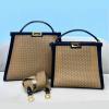 FD36319sBK-CL　フェンディ FENDI 2021年最新入荷 ピーカブー エックスライト トートバッグ ハンドバッグ 2way ショルダーバッグ レディースかばん 