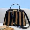 FD2118MKF-168　フェンディ FENDI 2021年最新作 ピーカブー トートバッグ ハンドバッグ 2way ショルダーバッグ クロスボディバッグ レディースかばん 