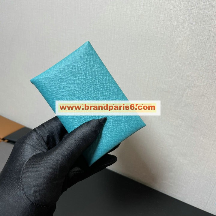 HE0441QLG-063　エルメス HERMES 2021年最新入荷 カルヴィ カードケース 名刺入れ カードホルダー 二つ折り コンパクト 小銭入れ ヴォーエプソン