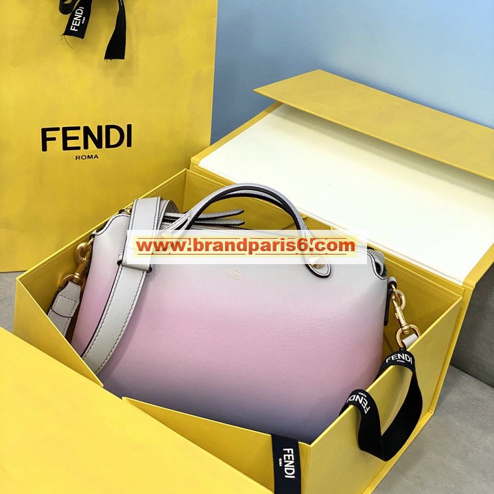 FD8281PFL-168　フェンディ FENDI 2021年最新作 バイ ザ ウェイ ミディアム ボストンバッグ トートバッグ ハンドバッグ 2way ショルダーバッグ レディースかばん
