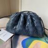 BOV576227XBSL-aj　ボッテガヴェネタ BOTTEGAVENETA 2021年最新入荷 ミニ ザ ポーチ 斜め掛け ショルダーバッグ クロスボディバッグ レディースかばん ラムスキン 
