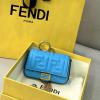 FD0136FL-168　フェンディ FENDI 2021年最新入荷 バゲットポーチ ミニ クラッチバッグ 小銭入れ 短財布 手持ちかばん 