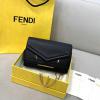 FD1346BK-168　フェンディ FENDI 2021年最新入荷 チェーンウォレット 斜め掛け ショルダーバッグ クロスボディ レディースかばん 