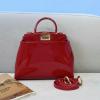 FD2590QRD-168　フェンディ FENDI 2021年最新入荷 ピーカブー トートバッグ トップハンドルバッグ ハンドバッグ 2way 斜め掛け ショルダーバッグ カーフレザー 
