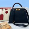 FD8505KB-168　フェンディ FENDI 2021年最新入荷 ピーカブー トートバッグ トップハンドルバッグ ハンドバッグ 2way 斜め掛け ショルダーバッグ