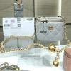 CH1447QL-JS　シャネル CHANEL 2021年最新入荷 スモール ヴァニティー ケース 斜め掛け ショルダーバッグ 化粧かばん レディースかばん クロスボディ
