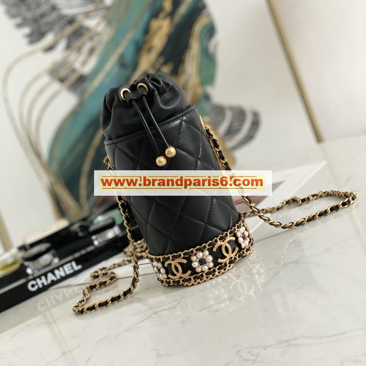 CH2257BK-JS　シャネル CHANEL 2021年最新入荷 バゲットバッグ ドローストリングバッグ 斜め掛け ショルダーバッグ クロスボディバッグ レディースかばん ラムスキン  コスチューム パール