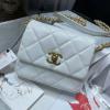 CH2733BS-JS　シャネル CHANEL 2021年最新入荷 フラップ バッグ 斜め掛け ショルダーバッグ クロスボディバッグ レディースかばん ラムスキン