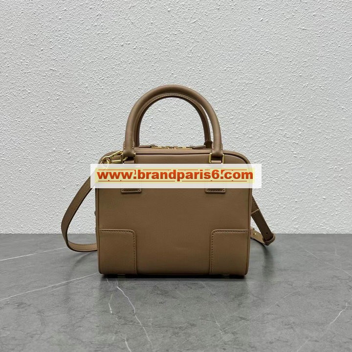 LE0390PXXS-ZZ　ロエベ LOEWE 2021年最新入荷 アマソナ19 バッグ トートバッグ 斜め掛け ショルダーバッグ クロスボディバッグ カーフレザー