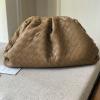 BOV576227ZBQK-aj　ボッテガヴェネタ BOTTEGAVENETA 2021年最新入荷 ザ ポーチ 手持ちかばん クラッチバッグ イブリングバッグ レディースかばん ラムスキン