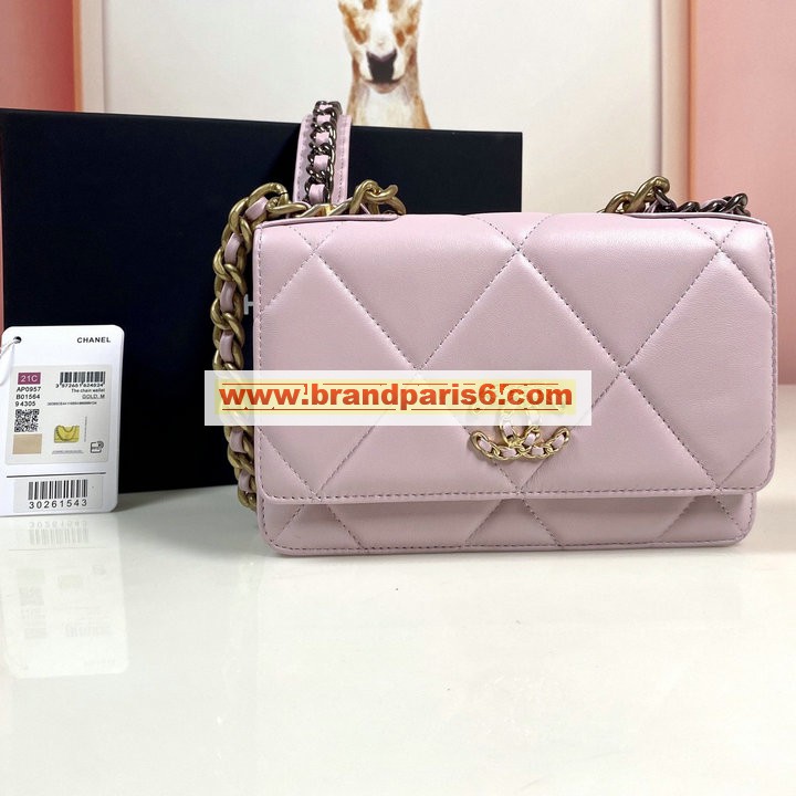 CH0957NQF-CC　シャネル CHANEL 2021年最新入荷 19 チェーンウォレット フラップバッグ 斜め掛け ショルダーバッグ クロスボディバッグ レディースかばん