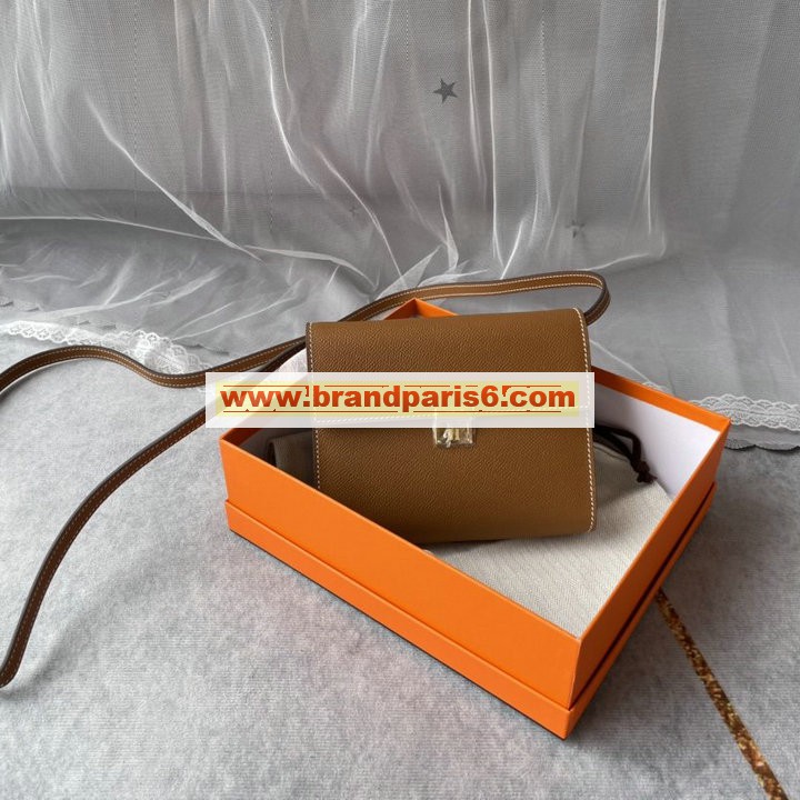 HCL16SJJZ-063　エルメスHERMES 2022最新入荷 クリック スクエアバッグ 斜め掛け ショルダーバッグ チェーンウォレット クロスボディバッグ ヴォーエプソン