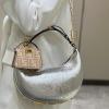FD8BR798MQY-168　フェンディ FENDI 2022年最新入荷 グラフィ スモールバッグ ホーボーバッグ トートバッグ ハンドバッグ レディースかばん
