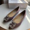 MBJ22006Z-26　マノロ ブラニク MANOLO BLAHNIK 2022年最新入荷 ウィメンズ パンプス ハンギシ ビジュー フラットシューズ レディースシューズ 