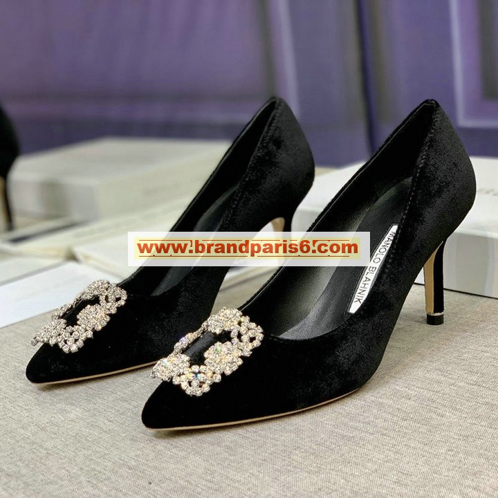 MBJ22005K-26　マノロ ブラニク MANOLO BLAHNIK 2022年最新入荷 ウィメンズ パンプス ハンギシ ビジュー ハイヒールシューズ ピンヒール レディースシューズ 