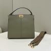 FD8BN310PQG-168　フェンディ FENDI 2022年最新入荷 ピーカブー エックスライト ラージ トートバッグ トップハンドルバッグ ハンドバッグ 2way ショルダーバッグ カーフレザー 