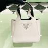 PD1BA349BS-GH　プラダ PRADA 2022年最新入荷  トートバッグ バゲットバッグ ハンドバッグ カーフレザー レディースかばん 
