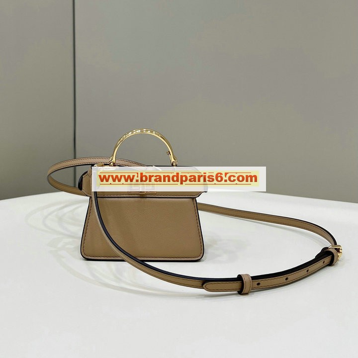 FD80063XS-168　フェンディ FENDI 2022年最新入荷 マイクロ ピーカブー トートバッグ ハンドバッグ 2way ショルダーバッグ クロスボディバッグ レディースかばん 