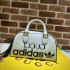 GG702397BS-057　グッチ GUCCI 2022年最新入荷 adidas x Gucci ミニ ダッフルバッグ トップハンドルバッグ トートバッグ ハンドバッグ 2way ショルダーバッグ 旅行かばん レザー