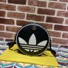 GG702626BK-057　グッチ GUCCI 2022年最新入荷 adidas x Gucci ラウンドバッグ 斜め掛け ショルダーバッグ クロスボディバッグ レザー