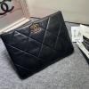 CH0951BK-CC　シャネル CHANEL 2022年最新入荷 19 ポーチ クラッチバッグ 手持ちかばん ipad 収納かばん ラムスキン