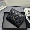 CH50086YJBK-CC　シャネル CHANEL 2022年最新入荷 三つ折り短財布 ショートウォレット カード入れ 札入れ 小銭入れ ラムスキン