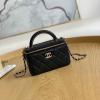 CH81208BK-CC　シャネル CHANEL 2022年最新入荷 ヴァニティー ケース トートバッグ ハンドバッグ 斜め掛け ショルダーバッグ クロスボディバッグ レディースかばん 