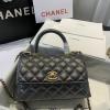 CH92993GQJYS-CC　シャネル CHANEL 2022年最新入荷 トップハンドル ミニ フラップ バッグ トートバッグ ハンドバッグ 2way ショルダーバッグ クロスボディ キャビアスキン