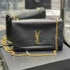 YSL553804PBK-025　イヴサンローラン Saint laurent YSL 2022年最新入荷 ケイト チェーンバッグ リバーシブル 斜め掛け ショルダーバッグ クロスボディバッグ レディースかばん レザー 