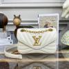 M20685-057　ルイヴィトン LOUISVUITTON 2022年最新入荷 ニューウェーブ チェーンバッグ 斜め掛け ショルダーバッグ クロスボディバッグ レディースかばん