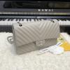 CH1112VYYQH-CC　シャネル CHANEL 2022年最新入荷 クラシック フラップバッグ 斜め掛け ショルダーバッグ クロスボディバッグ レディースかばん