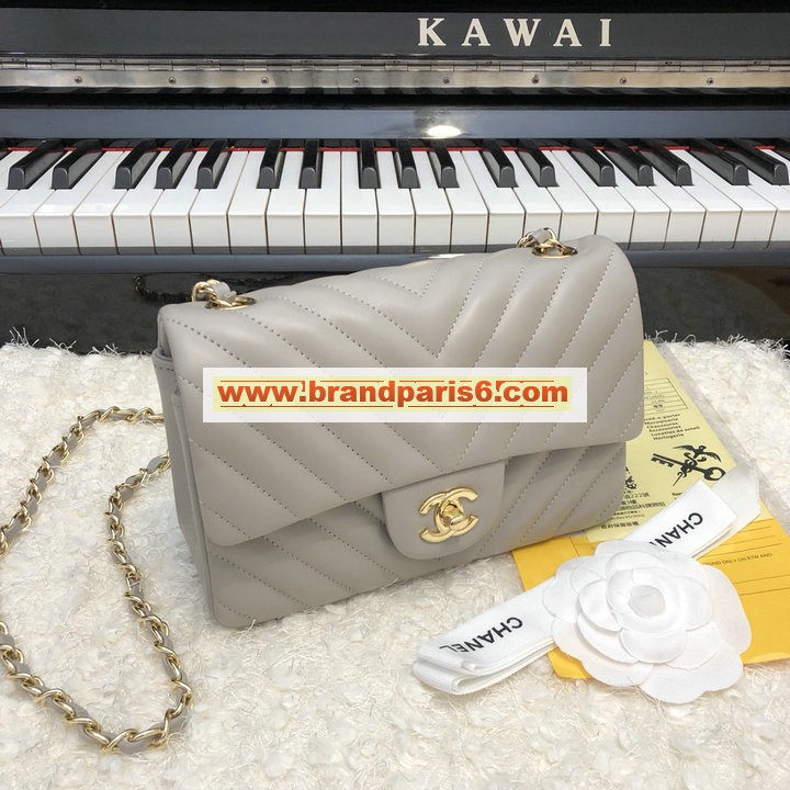 CH1116VYJQH-CC　シャネル CHANEL 2022年最新入荷 クラシック スモール フラップバッグ 斜め掛け ショルダーバッグ クロスボディバッグ レディースかばん