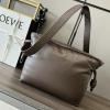 LE062713KF-GH　ロエベ LOEWE 2023年最新入荷 斜め掛け ショルダーバッグ クロスボディバッグ