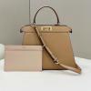 FD8BN321ASXS-168　フェンディ FENDI 2023年最新入荷 ピーカブー ISeeU ミディアム トートバッグ トップハンドルバッグ ハンドバッグ 2way ショルダーバッグ