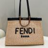 FD60017XS-168　フェンディ FENDI 2023年最新入荷 ピーカブー エックス トートバッグ ハンドバッグ 2way ショルダーバッグ クロスボディバッグ レディースかばん