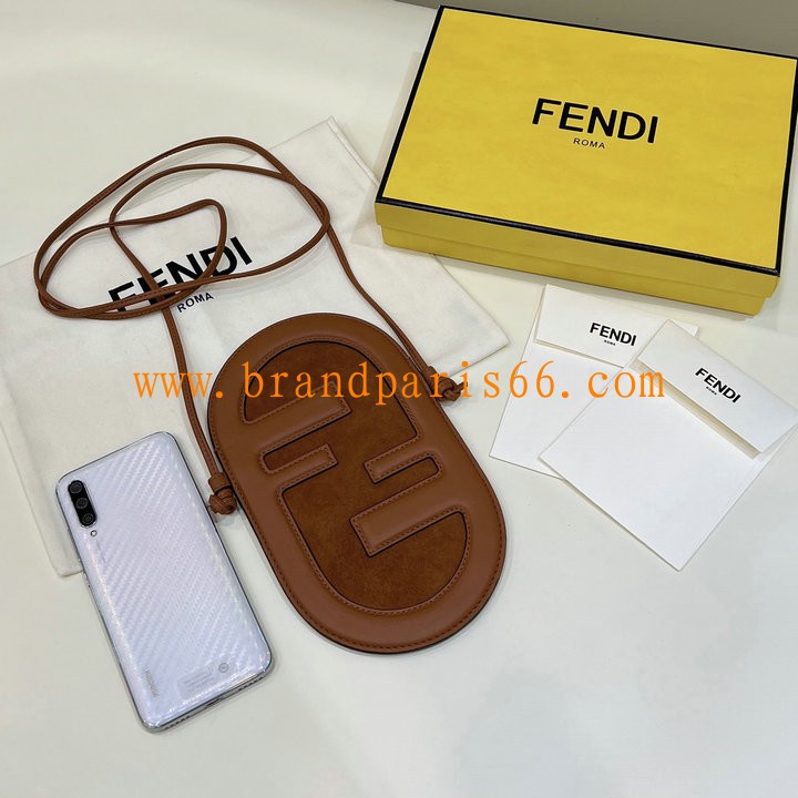 FD8526TH-168　フェンディ FENDI 2023年最新入荷 携帯電話ポーチ スリム クラッチバッグ 斜め掛け ショルダーバッグ クロスボディバッグ スマートフォンケース レディースかばん