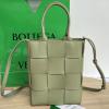 BOV709341JG-aj　ボッテガヴェネタ BOTTEGAVENETA 2023年最新入荷 ミニ カセット トートバッグ 2way 斜め掛け ショルダーバッグ クロスボディバッグ マグネットクロージャー