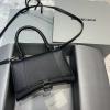 BA592833QLYBK-GH　バレンシアガ BALENCIAGA 2023年最新入荷 Hourglass スモール トップハンドルバッグ トートバッグ ハンドバッグ 斜め掛け ショルダーバッグ クロスボディバッグ