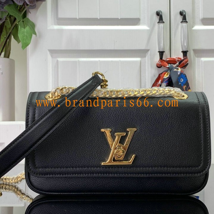 M22303-057　ルイヴィトン LOUISVUITTON 2023年最新入荷 ロックミー East West チェーン フラップバッグ 斜め掛け ショルダーバッグ クロスボディバッグ カーフレザー