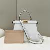 FD8BN321ASBS-168　フェンディ FENDI 2023年最新入荷 ピーカブー ISeeU ミディアム トートバッグ トップハンドルバッグ ハンドバッグ 2way ショルダーバッグ