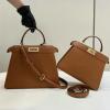 FD8BN321ASJT-168　フェンディ FENDI 2023年最新入荷 ピーカブー ISeeU ミディアム トートバッグ トップハンドルバッグ ハンドバッグ 2way ショルダーバッグ