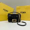 FD8601SBK-168　フェンディ FENDI 2023年最新入荷 バゲット ホーボーバッグ 2way 肩掛け ショルダーバッグ クロスボディバッグ レディースかばん